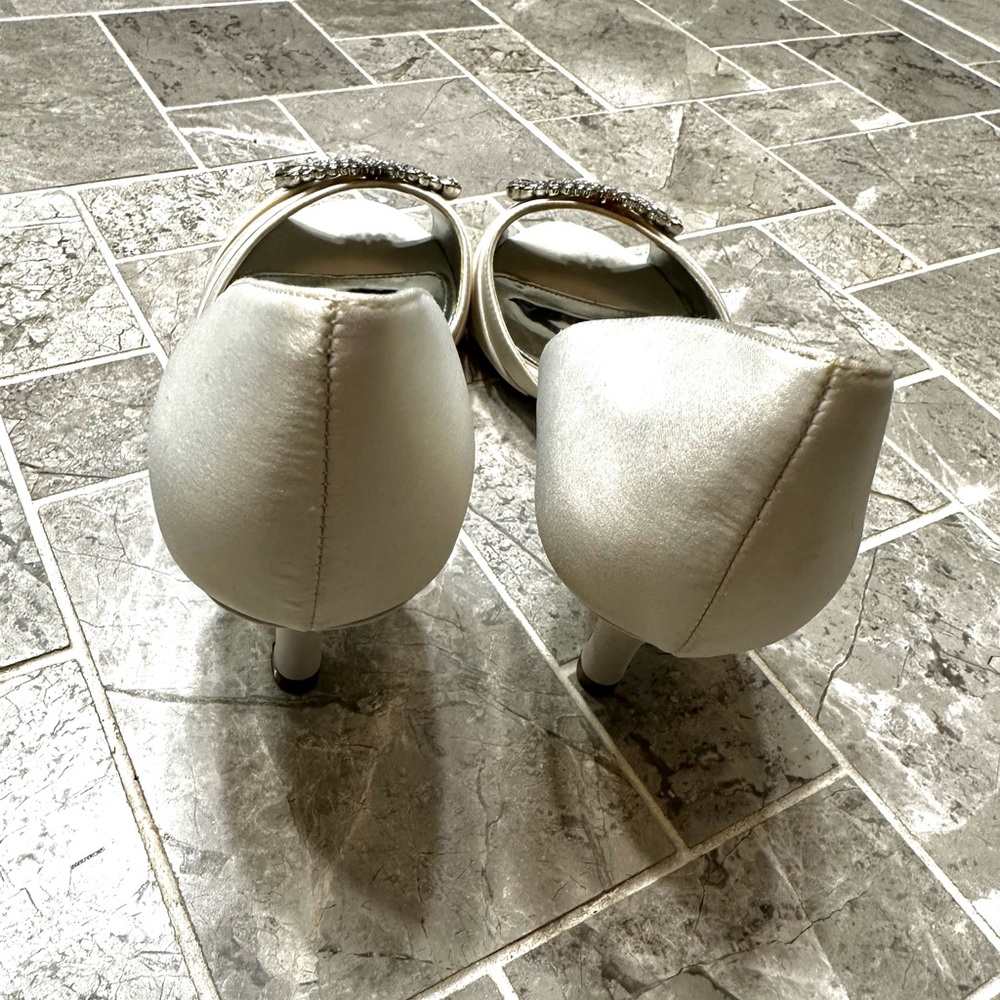 NWT Nina Ivory Classic Formal Stunner Sparkly Toe Peep Heels Sexy Chic 7 - Picture 10 of 15